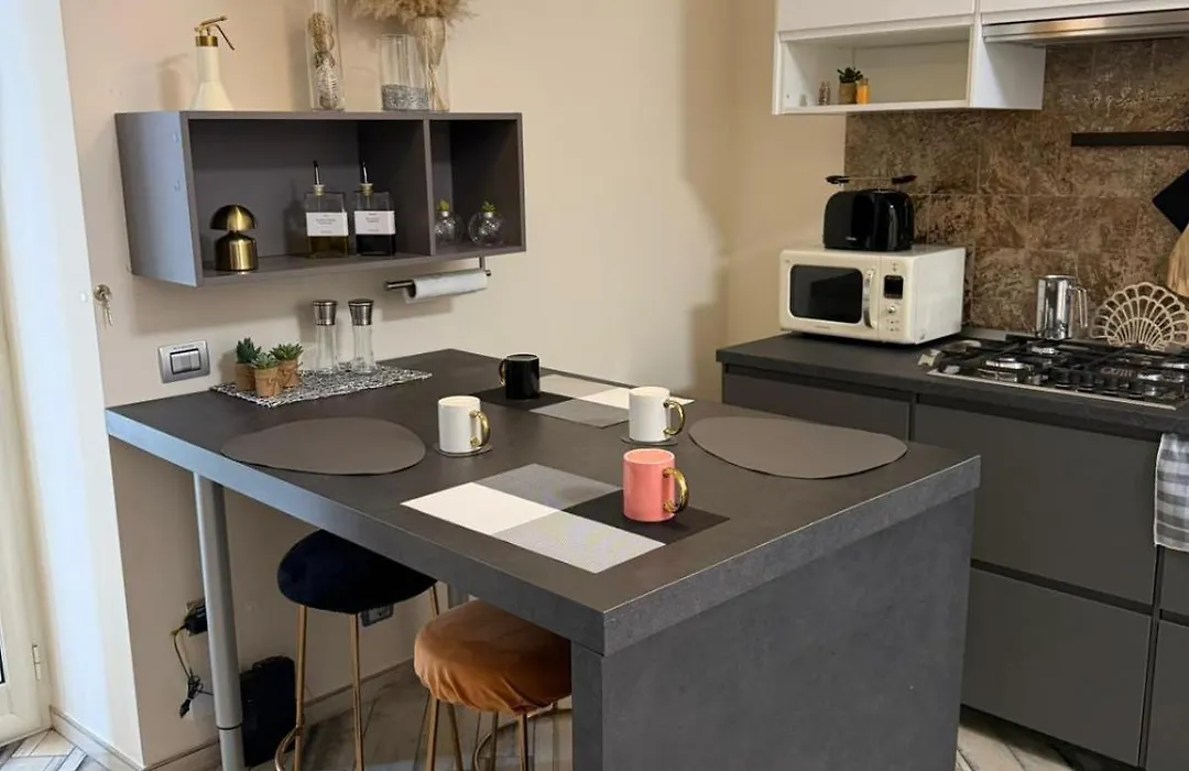 Delta Urban Loft-1